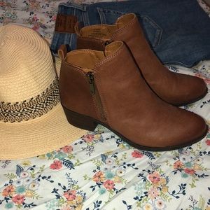 Lucky Brand 🍀 Brown Booties